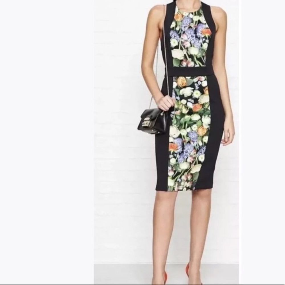 $295 Akva Kensington Floral Body-Con Dress size 1